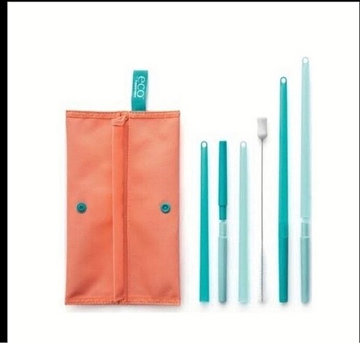 Tupperware pipet set