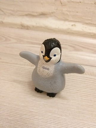 Neşeli Ayaklar penguan figur