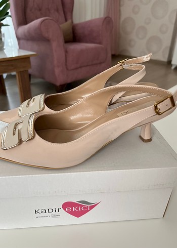 Bej Tokalı Stiletto Topuklu Kadın Ayakkabı - Görsel 4