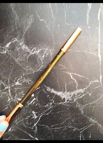  Beden Renk Revolutoin jel eyeliner rose gold