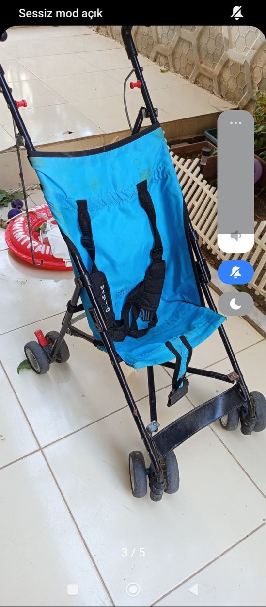 Renkli Mavi Bebek Arabası - Görsel 3