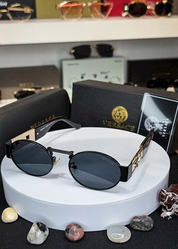 Versace Oval Siyah Güneş Gözlüğü - Görsel 2