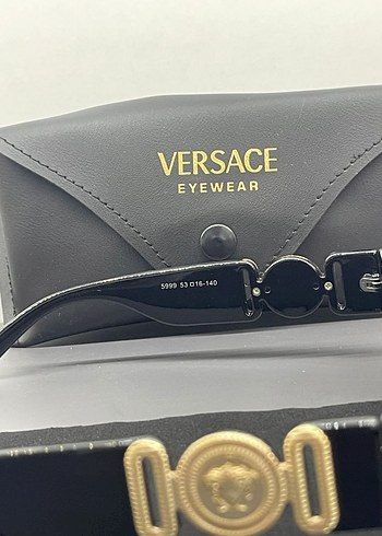 Beden Versace Siyah Güneş Gözlüğü