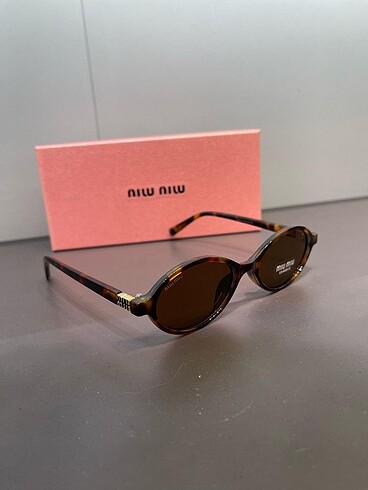 Beden kahverengi Renk Miu Miu İthal Vintage Leopar Güneş Gözlüğü