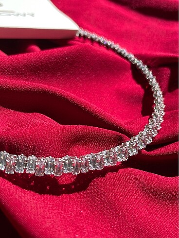 Suyolu Zirkon Taşlı Abiye Choker Kolye