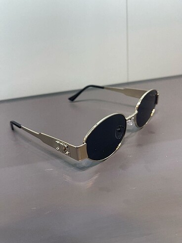 Beden siyah Renk Celine Oval Metal çerçeveli Güneş Gözlüğü