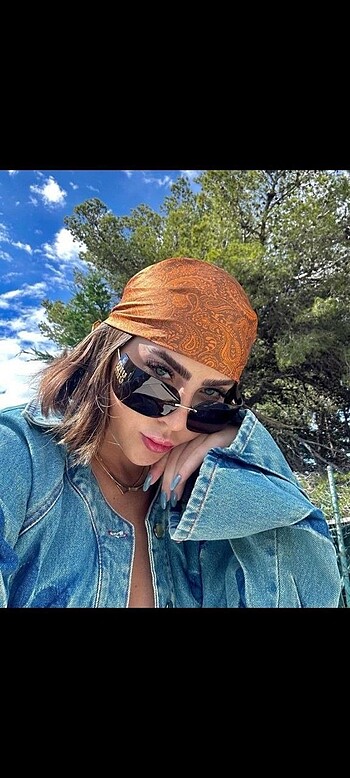 Beden siyah Renk MiuMiu Füme / Siyah Güneş Gözlüğü