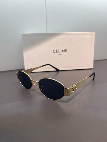 Celine | Gold çerçeve oval siyah güneş gözlüğü