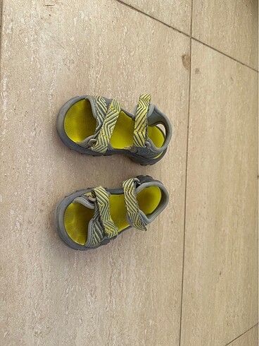 Decathlon Decathlon çocuk sandalet