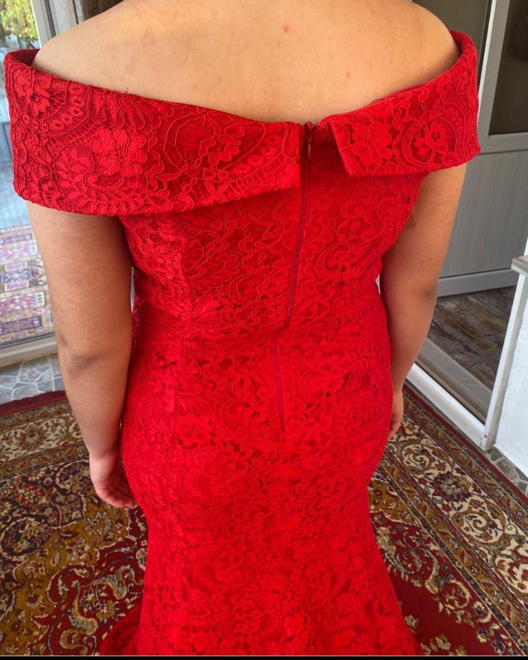 Kırmızı Dantel Uzun Abiye Elbise - Görsel 5