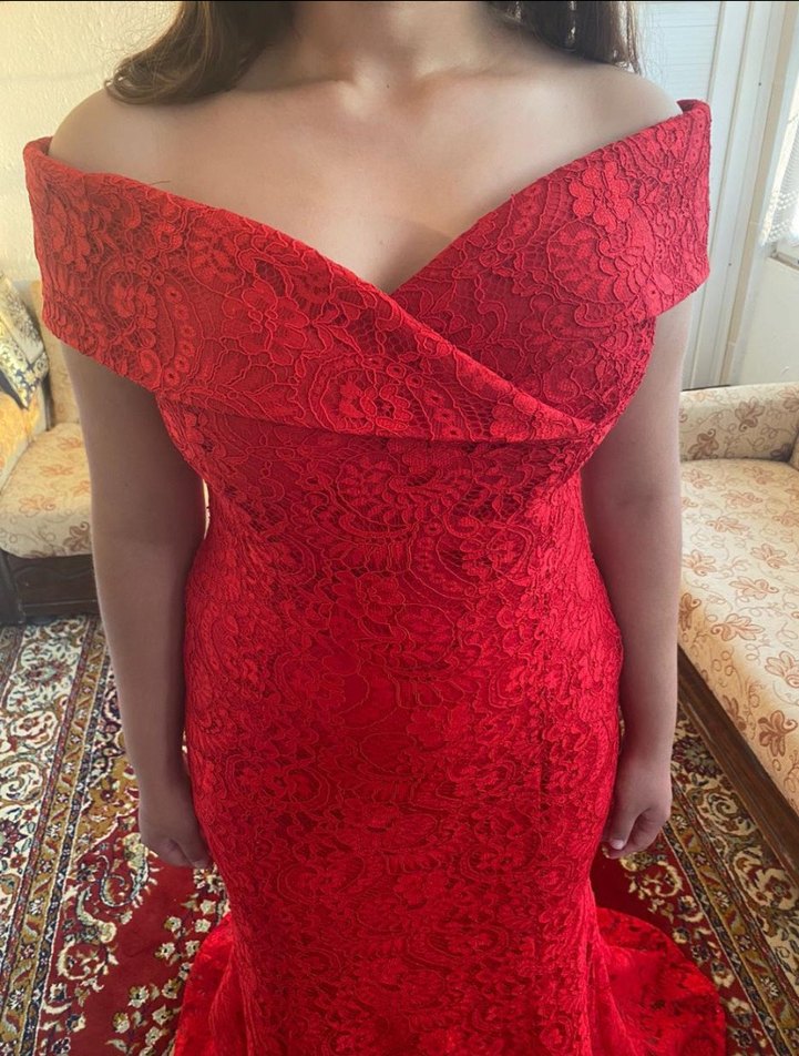 Kırmızı Dantel Uzun Abiye Elbise - Görsel 3