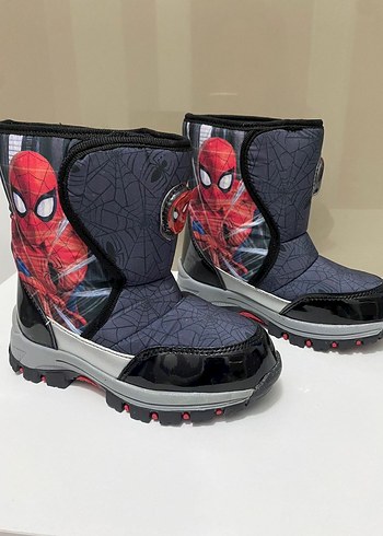 Çocuklar için Örümcek Adam Baskılı Kauçuk Bot - Görsel 2