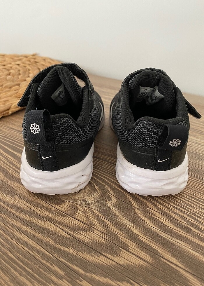 Nike Spor ayakkabı - Görsel 2