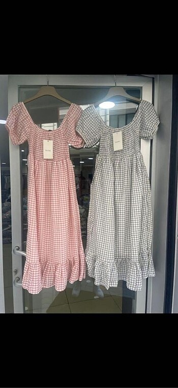 Bershka beyaz elbise