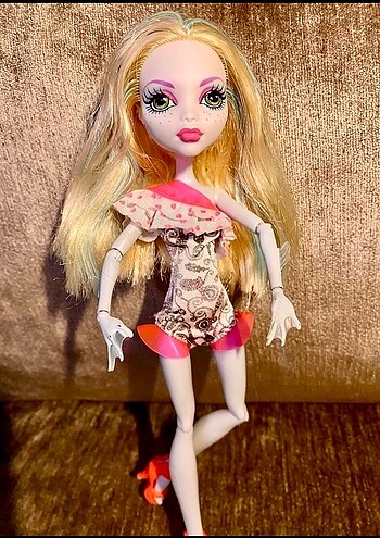 Beden #Monster high lagoona blue