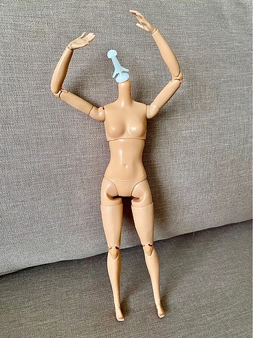 Beden Barbie satışın sonsuz hareket bebeği