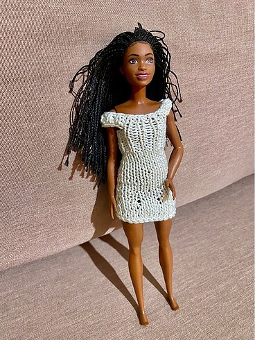  Beden Renk Esmer rastalı barbie bebek