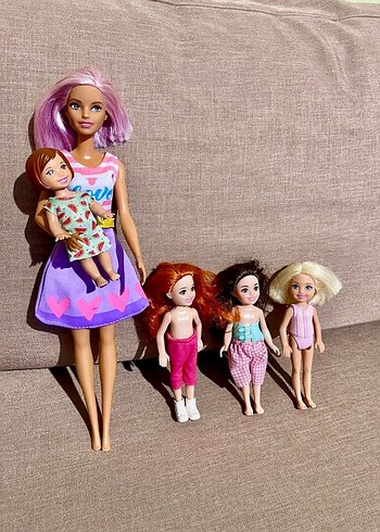 Barbie Dört chelse bir barbie toplam fiyattır