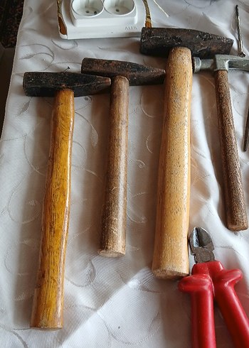 Renkli Saplı Çeşitli El Aletleri Seti - Görsel 2