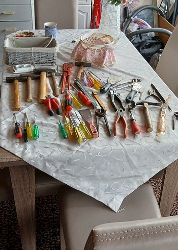 Renkli Saplı Çeşitli El Aletleri Seti - Görsel 6