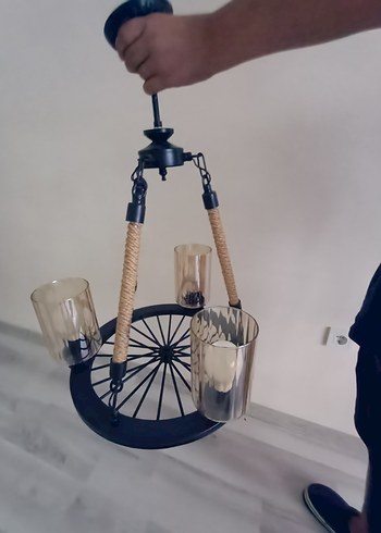 Diğer Bej Camlı Üçlü Avize