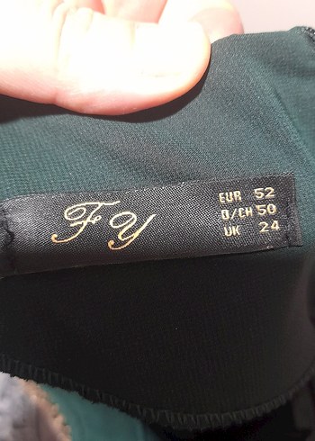 Yeşil Nakışlı Uzun Saten Elbise - Görsel 4