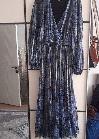 Mavi Pilili V Yaka Uzun Kadın Elbise - Görsel 2