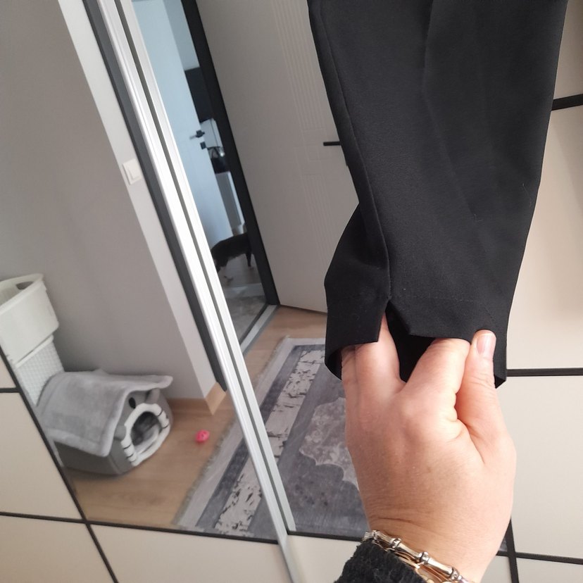 Kadın Siyah Midi Kumaş Pantolon - Görsel 3