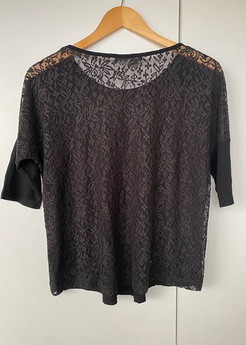 Dantel Detaylı Siyah Kısa Kollu Bluz - Görsel 2