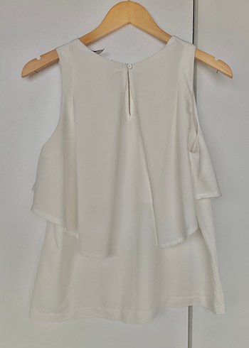 Beyaz Kolsuz Fırfırlı Kadın Bluz - Görsel 2