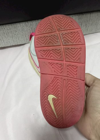 Nike Kız Çocuk Beyaz Spor Ayakkabı