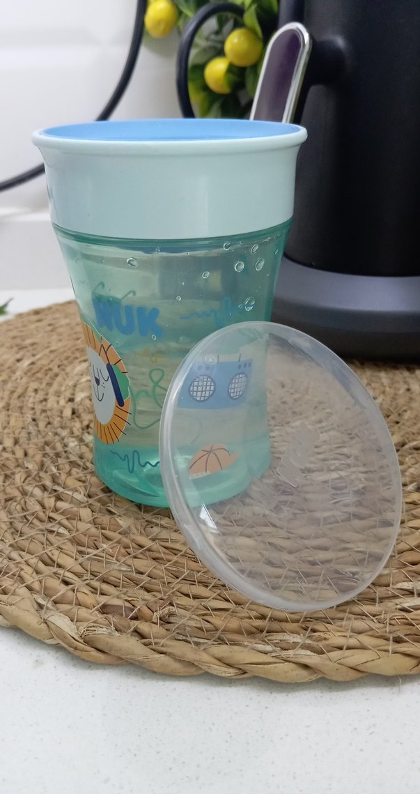 nuk erkek bebek suluk alıştırma bardağı - Görsel 2