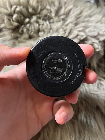 MAC mac harmony allık