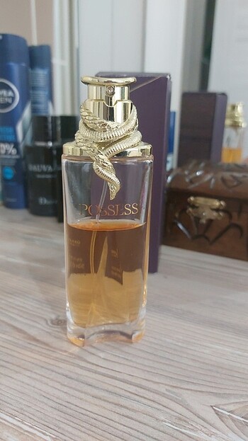 Possess Oriflame