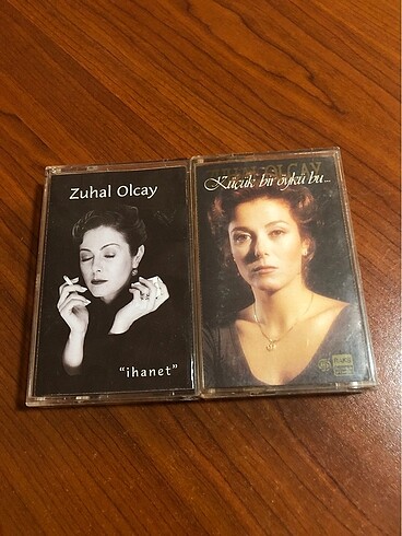 Zuhal Olcay / 2 adet kaset