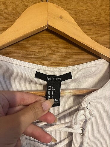 s Beden beyaz Renk forever 21 dekolte bağcıklı üst