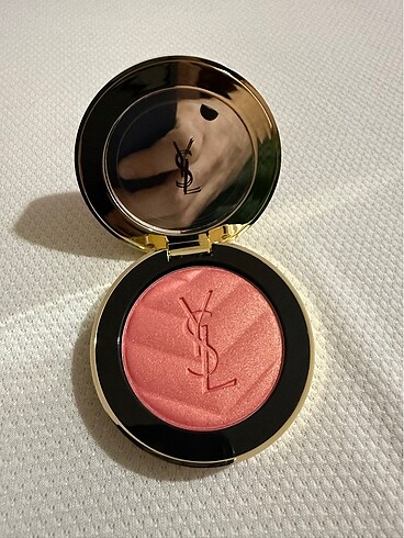 Yves Saint Laurent Ysl allık