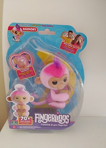 Fingerlings interactive baby monkey 70 ses özelliği 