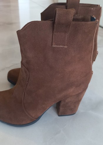 Kahverengi Süet Kadın Botlar Blok Topuklu - Görsel 4