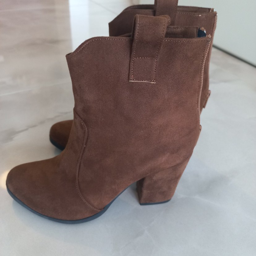 Kahverengi Süet Kadın Botlar Blok Topuklu - Görsel 4
