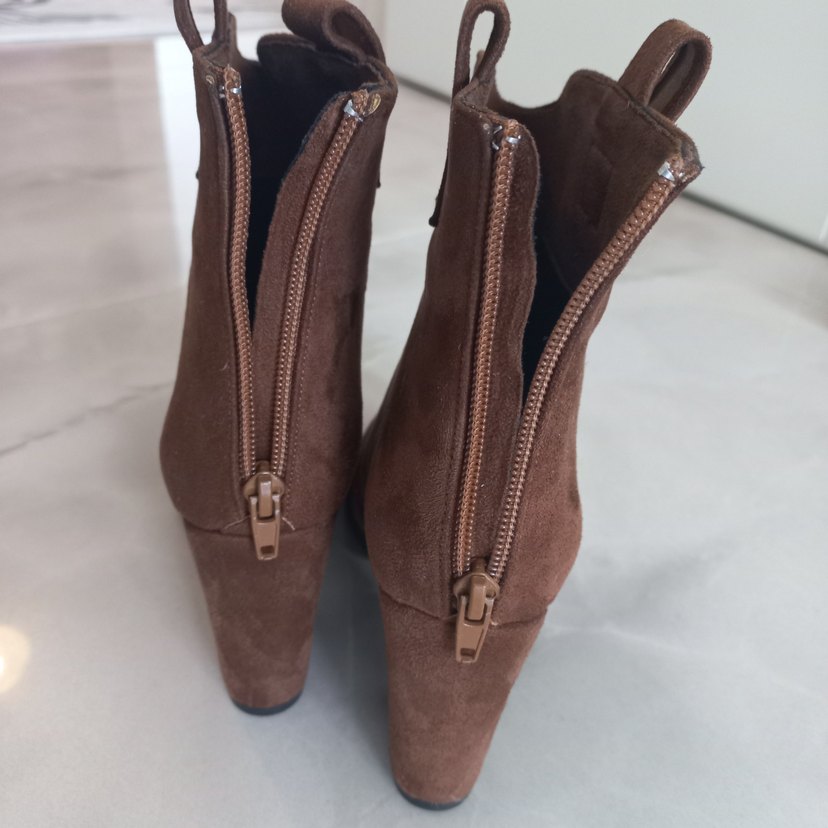 Kahverengi Süet Kadın Botlar Blok Topuklu - Görsel 2