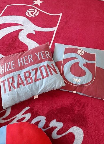 Taç Trabzonsporlu araba yastığı