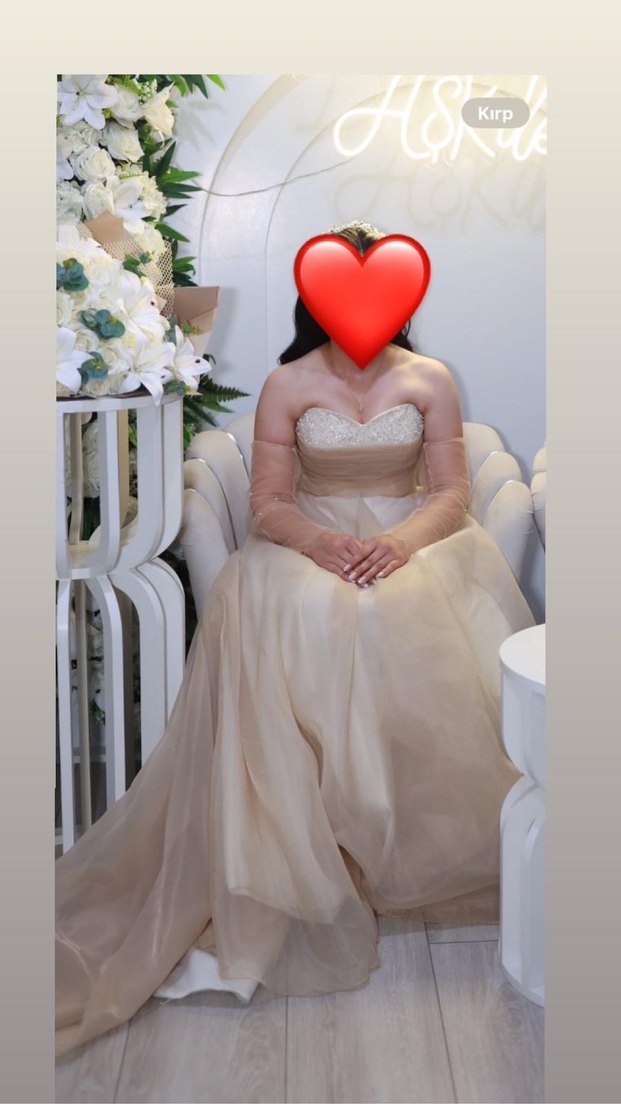 İnci Detaylı Uzun Kollu Bej Nişan Elbisesi - Görsel 3