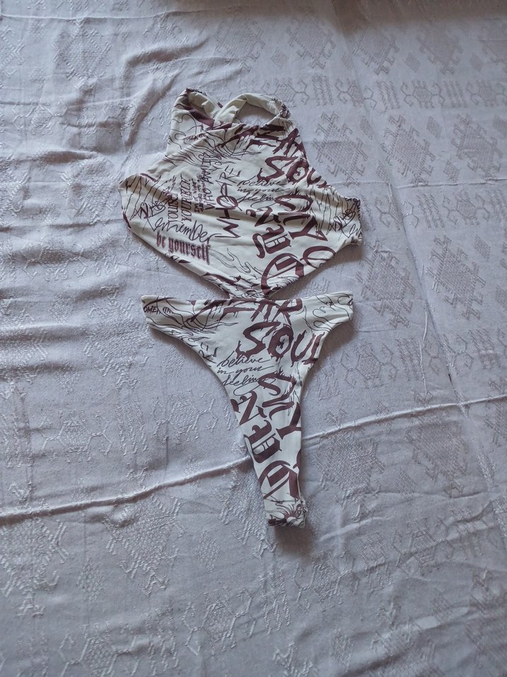 Bershka Bodysuit Uzun Kesim Kadın İç Çamaşırı - Görsel 3