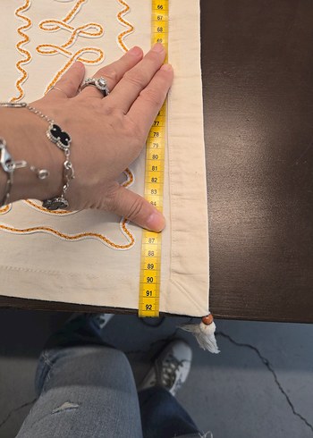 İşlemeli, krem rengi Masa Örtüsü - Görsel 6