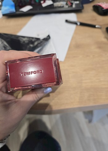Tom Ford Lost Cherry Kadın Parfümü 100ml - Görsel 4