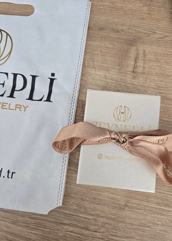 zeynepli gold , takı kutusu ve poşeti - Görsel 2