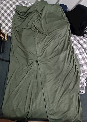 Saten Görünümlü Uzun Haki Etek - Görsel 2