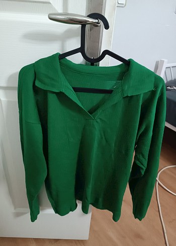 V Yaka Uzun Kollu Yeşil Kadın Kazak - Görsel 2