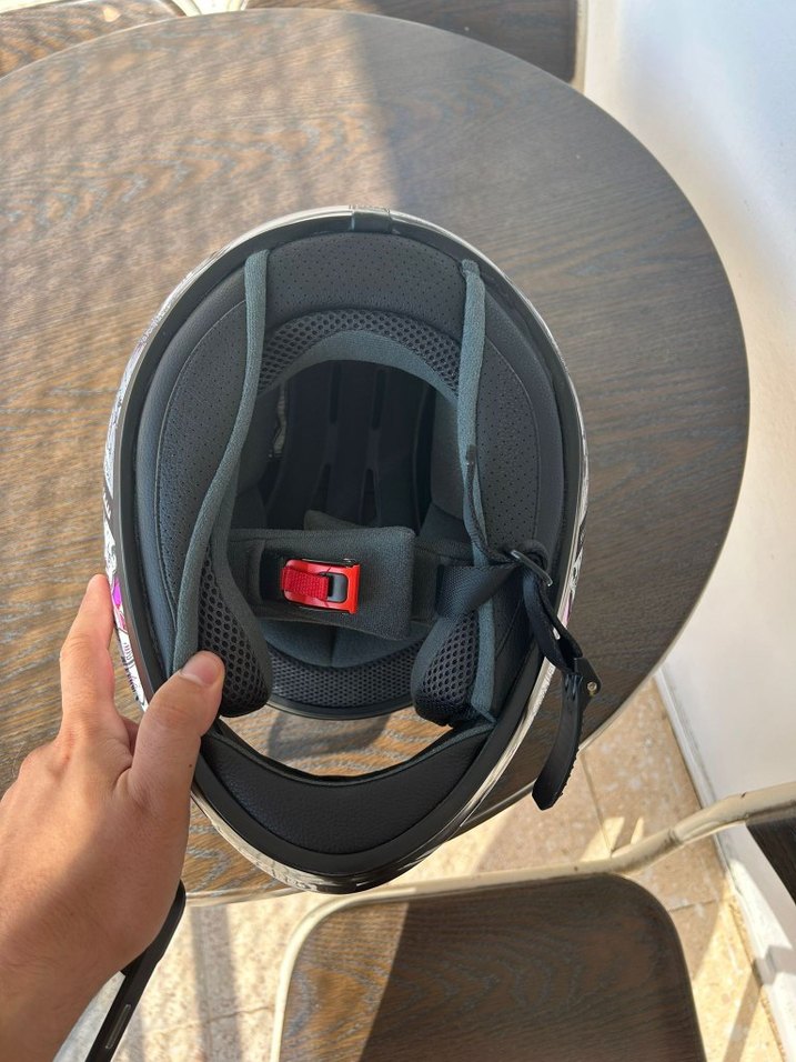 Mor Baskılı Mt Motosiklet Kaskı m beden - Görsel 3